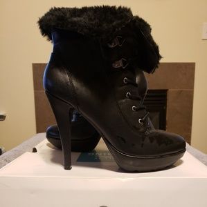 Cute 3 inch boots with faux fur